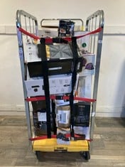 Lot 199  
            Edinburgh SR21 - Delivery Or Collection 

                
QUANTITY OF KITCHEN & APPLIANCES ITEMS TO INCLUDE TOWER T27021 4 SLICE DEEP FILL ...