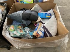 Lot 247  
            Edinburgh SR21 - Delivery Or Collection 

                
PALLET OF PET PRODUCTS TO INCLUDE EVER CLEAN CLUMPING CAT LITTER, SCENTED CAT LIT...
