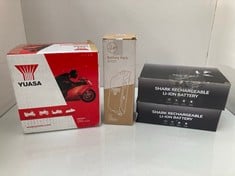 Lot 27  
            Edinburgh SR21 - Collection Only 

                
QUANTITY OF BATTERY ITEMS TO INCLUDE YUASA BATTERY YB14L-A2 OPEN WITHOUT ACID - C...