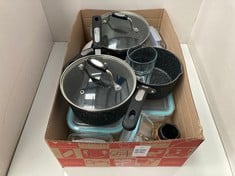 Lot 49  
            Edinburgh SR21 - Collection Only 

                
QUANTITY OF KITCHEN ITEMS TO INCLUDE NEVERSTICK PAN WITH LID - COLLECTION ONLY - ...