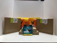 Lot 116  
            Edinburgh SR34RED - Delivery Only 

                
QUANTITY OF HEALTH & BEAUTY ITEMS TO INCLUDE GILLETTE FUSION5 RAZOR FOR MEN, 1 GI...