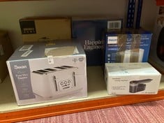 Lot 197  
            Edinburgh SR34RED - Delivery Only 

                
QUANTITY OF ITEMS TO INCLUDE PHILIPS INSTANT WATER FILTER PITCHER (3L) – CLEAN & ...