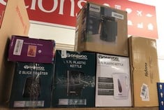 Lot 199  
            Edinburgh SR34RED - Delivery Only 

                
QUANTITY OF KITCHEN & APPLIANCES ITEMS TO INCLUDE PHILIPS SERIES 5000 TURKISH COF...