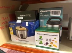 Lot 207  
            Edinburgh SR34RED - Delivery Only 

                
QUANTITY OF KITCHEN & APPLIANCES ITEMS TO INCLUDE DAEWOO 2-IN-1 SOUP MAKER & SMOO...