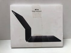 Lot 210  
            Edinburgh SR34RED - Delivery Only 

                
APPLE IPAD MAGIC KEYBOARD CASE FOR IPAD PRO 13-INCH (M4), QWERTY ENGLISH - BLACK:...