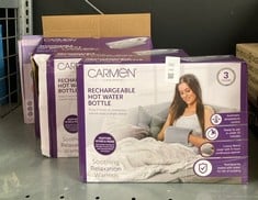 Lot 242  
            Edinburgh SR34RED - Delivery Only 

                
QUANTITY OF HEALTH & BEAUTY ITEMS TO INCLUDE CARMEN C85043GRY RECHARGEABLE HOT WA...