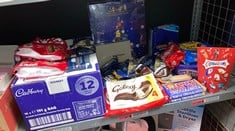 Lot 249  
            Edinburgh SR34RED - Delivery Only 

                
QUANTITY OF FOOD & DRINK ITEMS TO INCLUDE KITKAT SANTA LARGE POUCH | 264G OF INDI...