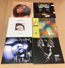 Lot 262  
            Edinburgh SR34RED - Delivery Only 

                
QUANTITY OF VINYL ITEMS TO INCLUDE MELIORA [2 LP][DELUXE EDITION]: LOCATION - B RACK