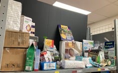 Lot 271  
            Edinburgh SR34RED - Delivery Only 

                
QUANTITY OF PET PRODUCTS ITEMS TO INCLUDE THE BIG CHEESE  MOUSE & RAT BLOCK BAIT ...