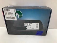 Lot 303  
            Edinburgh SR34RED - Delivery Only 

                
PHILIPS HUE PLAY HDMI SYNC BOX, SURROUND LIGHTING FOR TV ENTERTAINMENT & GAMING C...