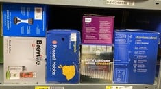 Lot 418  
            Edinburgh SR34RED - Delivery Only 

                
QUANTITY OF KITCHEN & APPLIANCES ITEMS TO INCLUDE RUSSELL HOBBS STEAM GENIE HANDH...