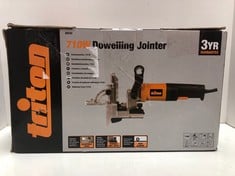 Lot 41  
            Edinburgh SR34RED - Delivery Only 

                
TRITON DOWELLING JOINTER, 710W, 240V, BRUSHLESS, METAL, 186171. 18 + ID REQUIRED ...