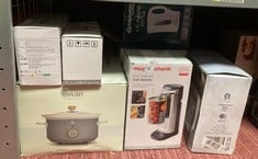 Lot 421  
            Edinburgh SR34RED - Delivery Only 

                
QUANTITY OF KITCHEN & APPLIANCES ITEMS TO INCLUDE MORPHY RICHARDS 3-IN-1 ELECTRIC...