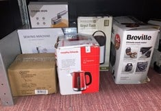 Lot 462  
            Edinburgh SR34RED - Delivery Only 

                
QUANTITY OF KITCHEN & APPLIANCES ITEMS TO INCLUDE MORPHY RICHARDS EQUIP KETTLE, 1...