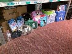 Lot 643  
            Edinburgh SR34RED - Delivery Only 

                
QUANTITY OF PET PRODUCTS  ITEMS TO INCLUDE HALTI HEADCOLLAR SIZE 0 BLACK, UK BEST...