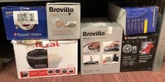 Lot 669  
            Edinburgh SR34RED - Delivery Only 

                
QUANTITY OF KITCHEN & APPLIANCES ITEMS TO INCLUDE BREVILLE DIAMONDXPRESS STEAM IR...