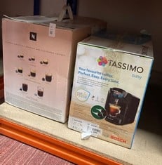 Lot 69  
            Edinburgh SR34RED - Delivery Only 

                
NESPRESSO VERTUO POP COFFEE POD MACHINE BY KRUPS, COCONUT WHITE, XN920140 + BOSCH...