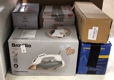 Lot 113  
            Edinburgh SR24 - Delivery Only 

                
QUANTITY OF KITCHEN & APPLIANCES ITEMS TO INCLUDE BREVILLE DIAMONDXPRESS STEAM IR...
