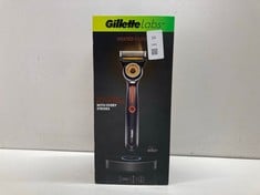 Lot 16  
            Edinburgh SR24 - Delivery Only 

                
GILLETTE LABS HEATED MENS RAZOR : LOCATION - TOP 50 RACK