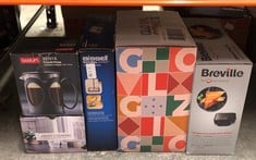 Lot 251  
            Edinburgh SR24 - Delivery Only 

                
QUANTITY OF KITCHEN & APPLIANCES ITEMS TO INCLUDE BODUM KENYA FRENCH PRESS - 500M...