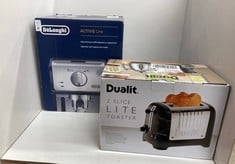 Lot 399  
            Edinburgh SR24 - Delivery Only 

                
DUALIT 2 SLICE LITE TOASTER | 1.1KW TOASTS 60 SLICES AN HOUR | POLISHED WITH HIGH...