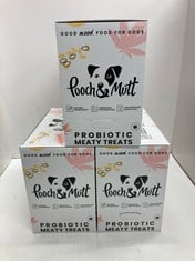 Lot 424  
            Edinburgh SR24 - Delivery Only 

                
3 X POOCH & MUTT - VEGAN NUTTY DOG TREATS PEANUT BUTTER, PACK OF 7X120G. BEST BEF...