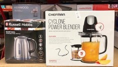 Lot 461  
            Edinburgh SR24 - Delivery Only 

                
QUANTITY OF KITCHEN & APPLIANCES ITEMS TO INCLUDE RUSSELL HOBBS BRUSHED STAINLESS...