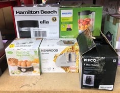 Lot 471  
            Edinburgh SR24 - Delivery Only 

                
QUANTITY OF KITCHEN & APPLIANCES ITEMS TO INCLUDE QUEST NUTRI-Q 34360 MULTI-FUNCT...