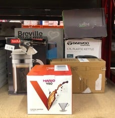 Lot 476  
            Edinburgh SR24 - Delivery Only 

                
QUANTITY OF KITCHEN & APPLIANCES ITEMS TO INCLUDE BODUM CAFFETTIERA 1.8L BLACK CA...