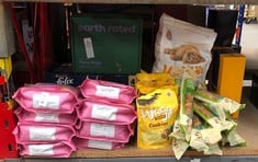 Lot 486  
            Edinburgh SR24 - Delivery Only 

                
QUANTITY OF  ITEMS TO INCLUDE WAGG DOG FOOD (PEANUT BUTTER COOKIES WITH BANANA 3 ...