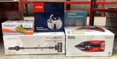 Lot 512  
            Edinburgh SR24 - Delivery Only 

                
QUANTITY OF KITCHEN & APPLIANCES ITEMS TO INCLUDE MORPHY RICHARDS EASY CHARGE COR...