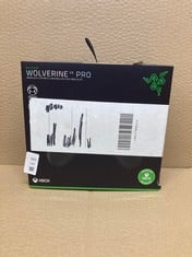 Lot 563  
            Edinburgh SR24 - Delivery Only 

                
RAZER WOLVERINE V3 PRO - WIRELESS ESPORTS CONTROLLER FOR XBOX & PC (HYPERSPEED WI...