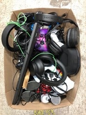 Lot 642  
            Edinburgh SR24 - Delivery Only 

                
QUANTITY OF TECH & GAMING ITEMS TO INCLUDE TURTLE BEACH HEADPHONES: LOCATION - G ...