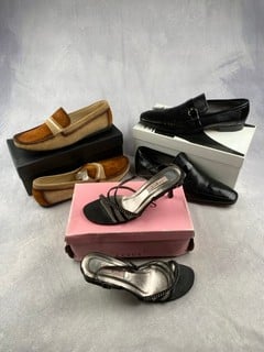 Lot 119  
            Nottingham Luxury Room - Delivery Only 

                
3 Pairs Shoes 2x Mens Size 45 & 10, Ladies Shoes Size 7 (VAT ONLY PAYABLE ON BUYE...