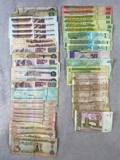 Lot 127  
            Nottingham Luxury Room - Delivery Only 

                
Various Foreign Currency Notes Including Saudi Riyals, Qatar, UAE, And Egyptian N...