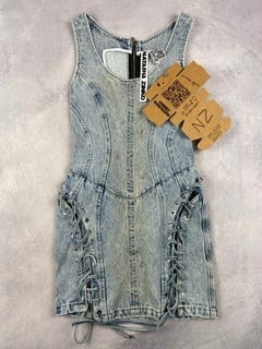 Lot 135  
            Nottingham Luxury Room - Delivery Only 

                
Natasha Zinko Treated Hardwired Dress, With Tag - Size XS RRP £702