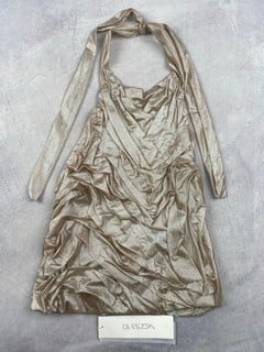 Lot 141  
            Nottingham Luxury Room - Delivery Only 

                
Di Petsa Wet Look Halter Neck Top, With Tag - Size M