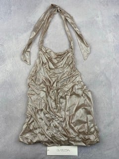 Lot 142  
            Nottingham Luxury Room - Delivery Only 

                
Di Petsa Wet Look Halter Neck Top, With Tag - Size L