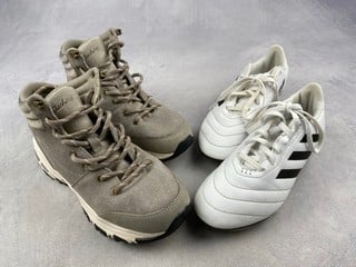 Lot 170  
            Nottingham Luxury Room - Delivery Only 

                
Adidas Foot Ball Boots & Sketchers Boots - Size 4 (VAT ONLY PAYABLE ON BUYERS PRE...