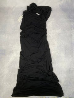 Lot 44  
            Nottingham Luxury Room - Delivery Only 

                
Rick Owens Lillies Poppy Gown, With Tags - Size 8 RRP £690