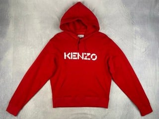 Lot 62  
            Nottingham Luxury Room - Delivery Only 

                
Kenzo Hoodie - Size S (VAT ONLY PAYABLE ON BUYERS PREMIUM)