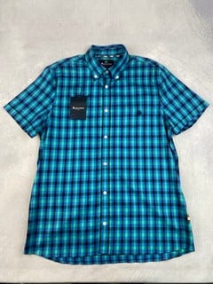 Lot 66  
            Nottingham Luxury Room - Delivery Only 

                
Aquascutum York Club Shirt, With Tags - Size L (VAT ONLY PAYABLE ON BUYERS PREMIUM)