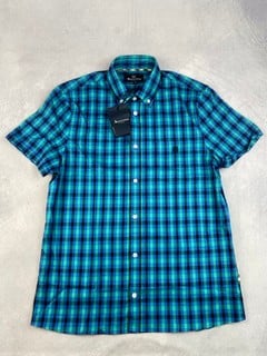 Lot 67  
            Nottingham Luxury Room - Delivery Only 

                
Aquascutum York Club Shirt, With Tags - Size M (VAT ONLY PAYABLE ON BUYERS PREMIUM)