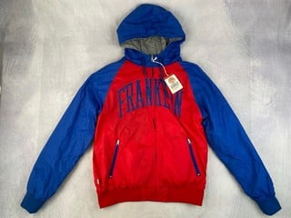 Lot 74  
            Nottingham Luxury Room - Delivery Only 

                
Franklin & Marshall Reversible Zip Jacket, With Tags - Size XL (VAT ONLY PAYABLE ...