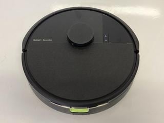 Lot 100  
            Birmingham Tech - Parcel Delivery Only 

                
ROOMBA COMBO 105 IROBOT VACUUM (ORIGINAL RRP - £249). (BOXED WITH CHARGING STATIO...