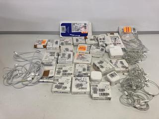 Lot 112  
            Birmingham Tech - Parcel Delivery Only 

                
ASSORTED APPLE ITEMS TO INCLUDE AIR TAG, MAGNETIC FAST CHARGER TO USB-C, EARPODS ...