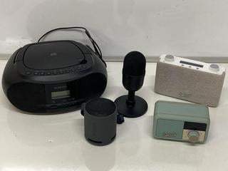 Lot 165  
            Birmingham Tech - Parcel Delivery Only 

                
5 X MIXED AUDIO TECH TO INCLUDE RAZER/SONY SEIREN MINI/XB100 (ORIGINAL RRP - £265...