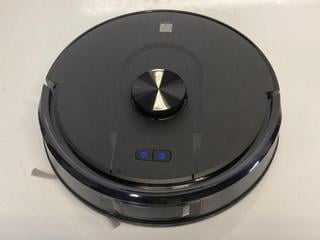 Lot 180  
            Birmingham Tech - Parcel Delivery Only 

                
CLEANOVA W11 ROBOT HOOVER (ORIGINAL RRP - £265) IN BLACK. (CHARGING STATION) [JPT...