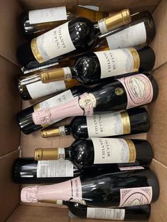 Lot 129  
            Chesterfield SR40 - Collection or Optional Home Delivery 

                
12 X ASSORTED BOTTLES TO INCLUDE MEDICI RICCARDI, BISSINGER & CO AND STEPHEN DAMI...