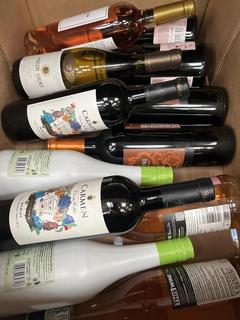 Lot 133  
            Chesterfield SR40 - Collection or Optional Home Delivery 

                
12 X ASSORTED BOTTLES TO INCLUDE BISSINGER & CO, MACON-LUGNY AND DON SILVESTRE (L...